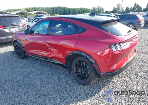 2022 Ford Mustang Mach-E California Route 1 from USA, damaged, VIN 3FMTK2R78NMA15915